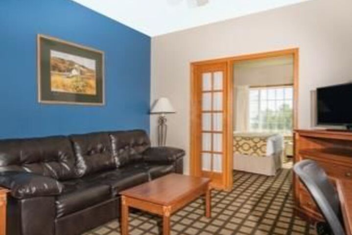 Norwood Inn and Suites