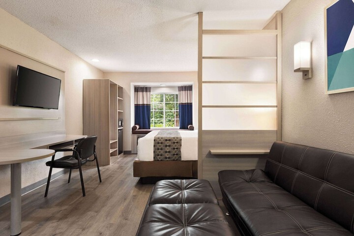 Microtel Inn & Suites by Wyndham Florence / Cincinnati Airport