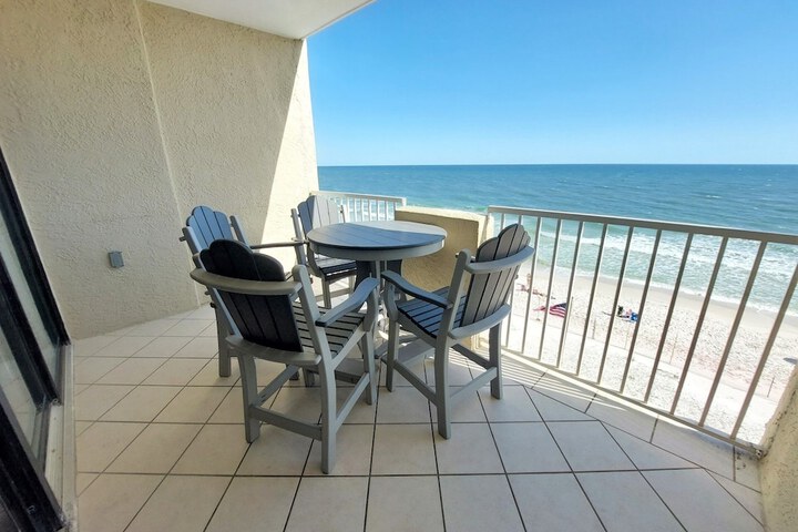 Terrace/Patio 23 of 24