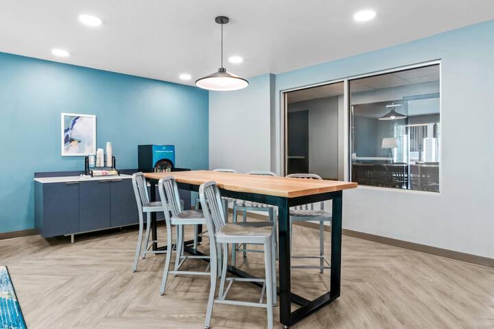 Woodspring Suites Rogers Bentonville