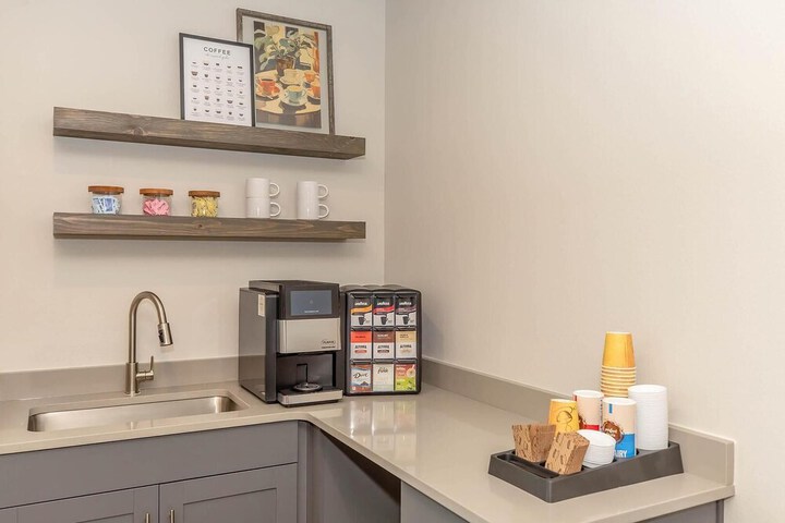 Landing Furnished Apartments - Midlothian