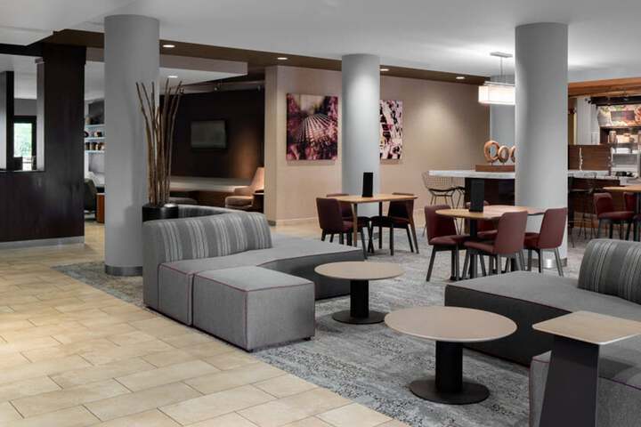 Hotel Interior 8 of 41