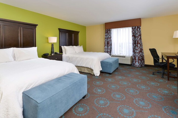 Hampton Inn Iowa City / University Area