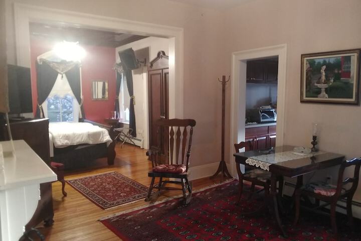 Room 37 of 89