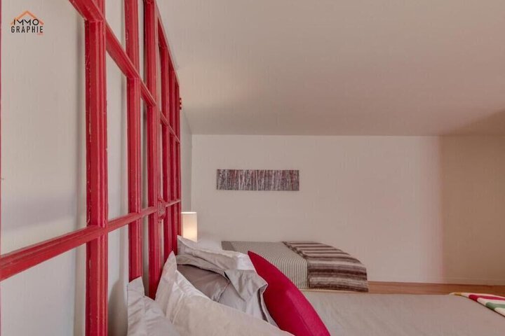 Room 10 of 41
