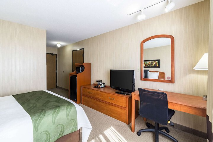 Room 44 of 49