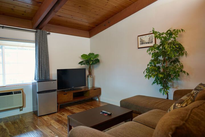 Room 19 of 21