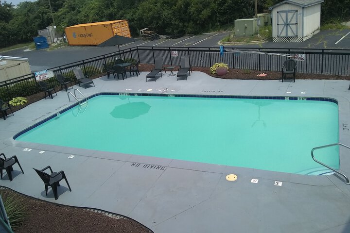 Pool 3 of 44