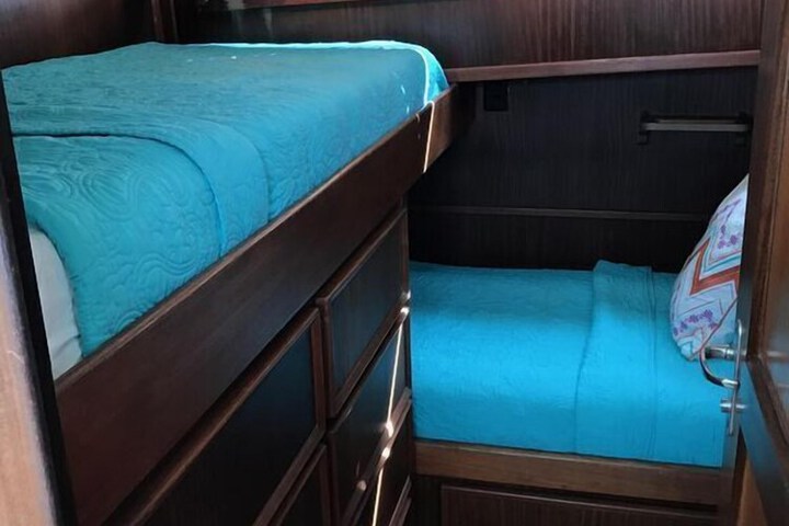 Room 6 of 29