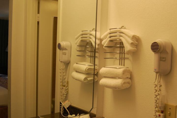 Room 27 of 55