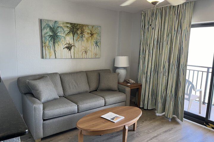Room 6 of 7
