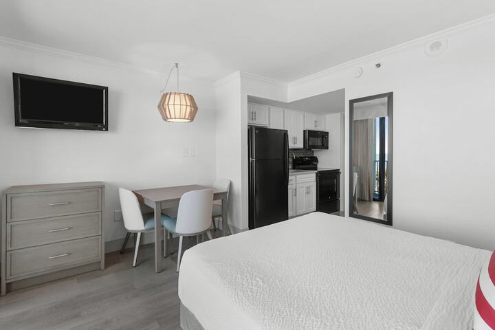 Room 221 of 273