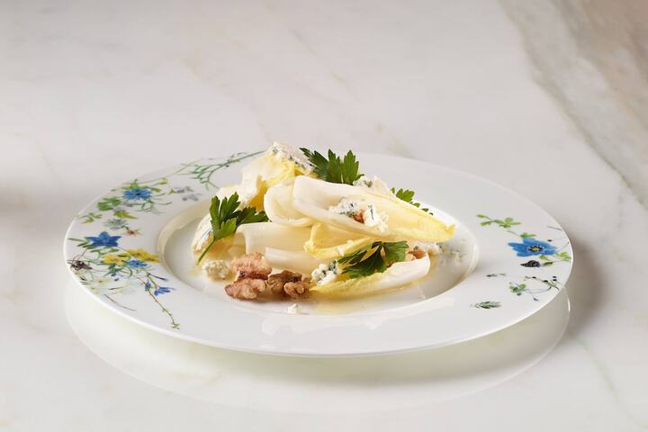 Dining 96 of 150