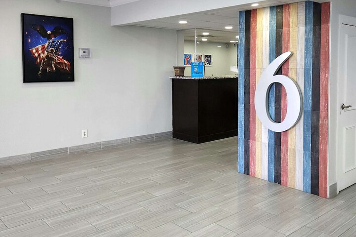 Hotel Interior 6 of 24