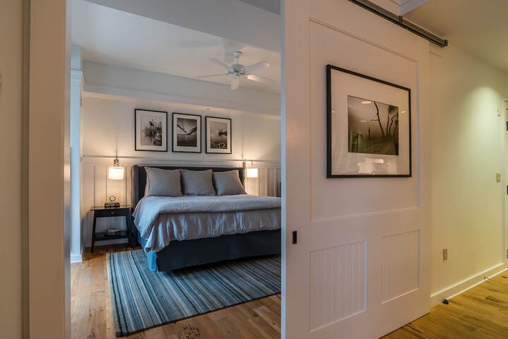 Room 42 of 90