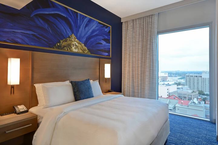 Room 56 of 89