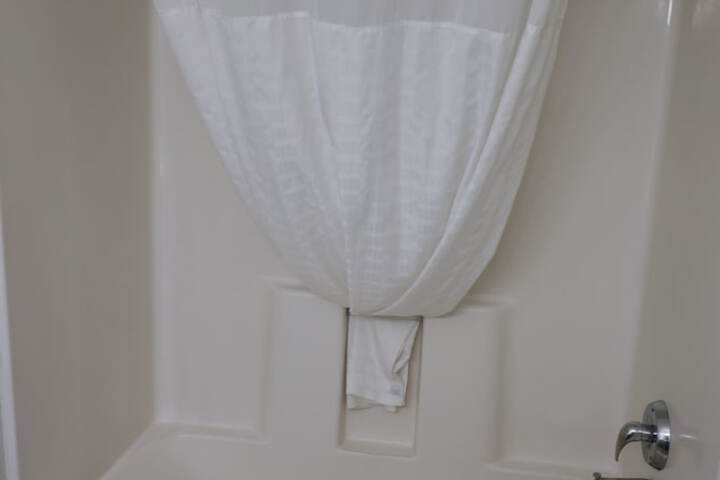 Room 44 of 109