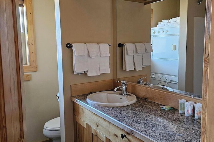 Methow River Lodge & Cabins