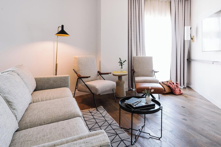 The Alida Savannah, a Tribute Portfolio Hotel