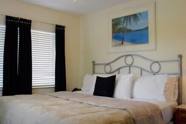 The Cabanas Guesthouse & Spa - Caters to Gay Men