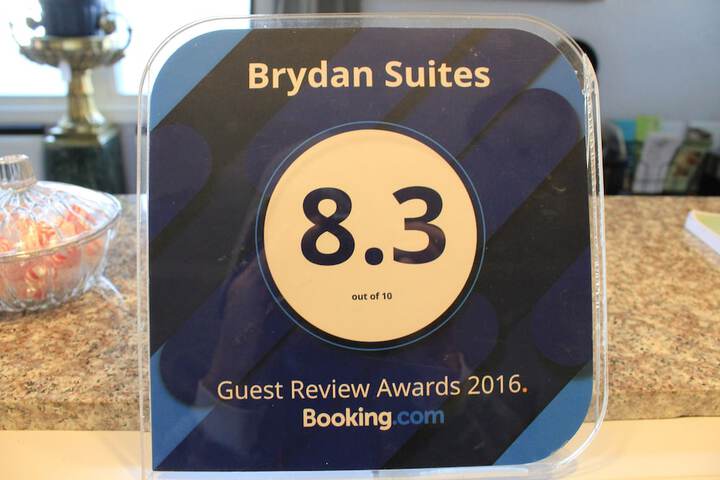 Hotel 17 of 219