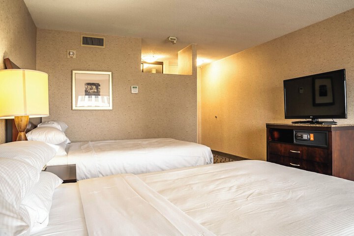 Room 29 of 47