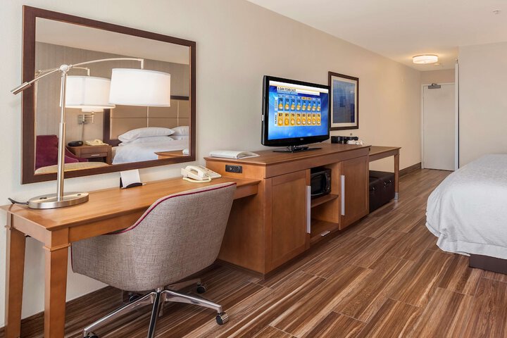 Room 30 of 47