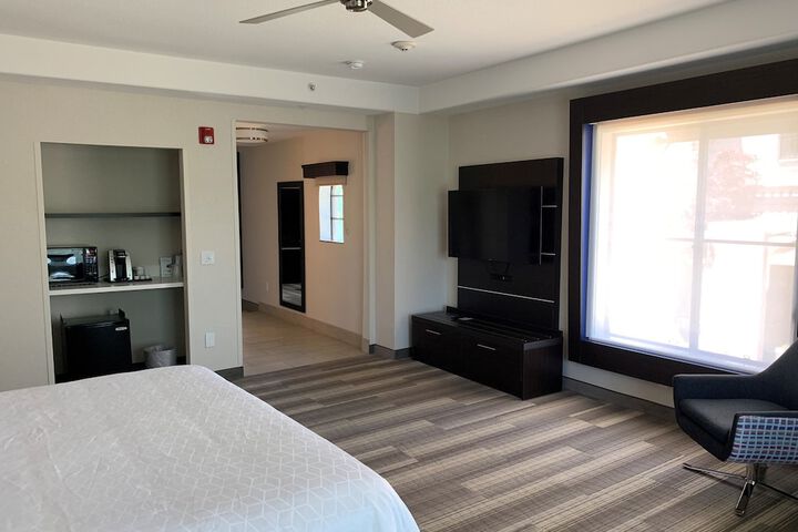 Room 58 of 78
