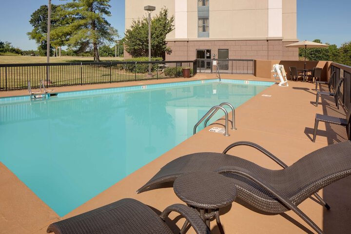 Pool 5 of 42
