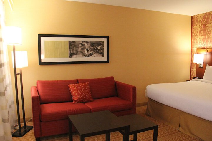 Room 19 of 47