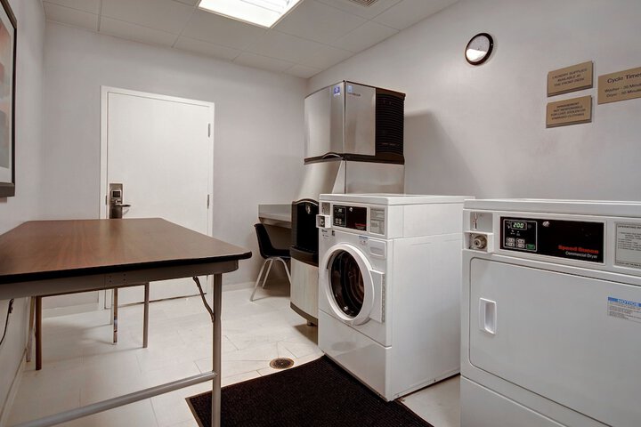 Springhill Suites by Marriott Erie