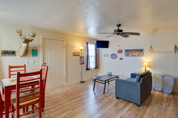 On-site Boat Ramp: Pet-friendly Kerens Studio!