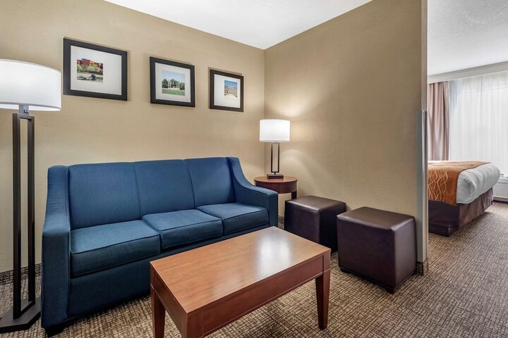 Room 16 of 30