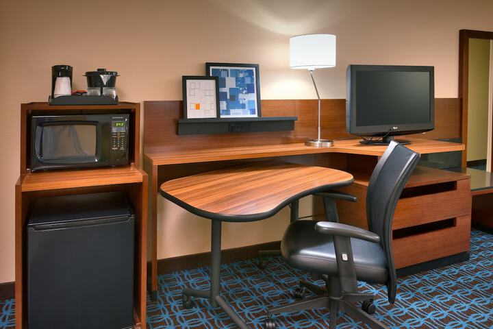 Room 8 of 19