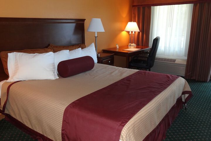 Room 10 of 47