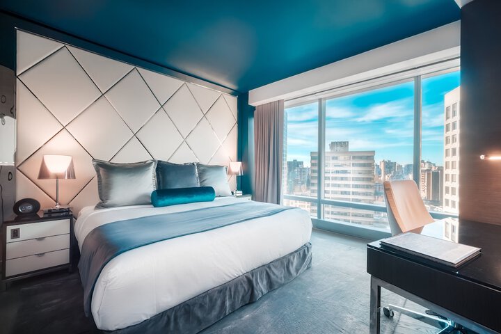 Room 41 of 143