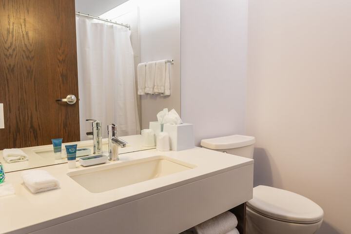 Lakeview Signature Trademark Collection by Wyndham