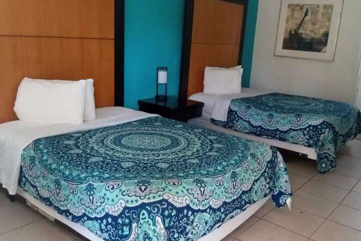 Room 13 of 46