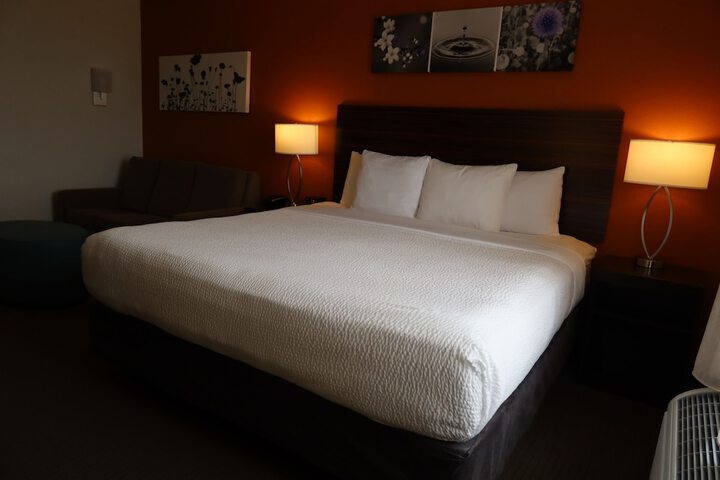 Sleep Inn & Suites Oregon - Madison