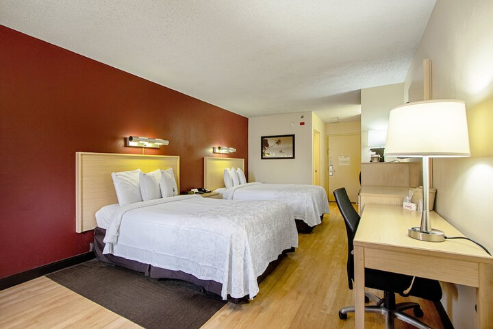 Room 12 of 24
