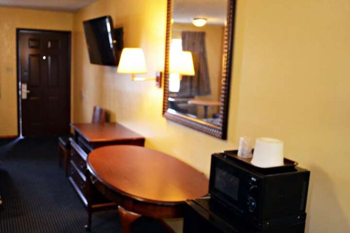 Room 42 of 47