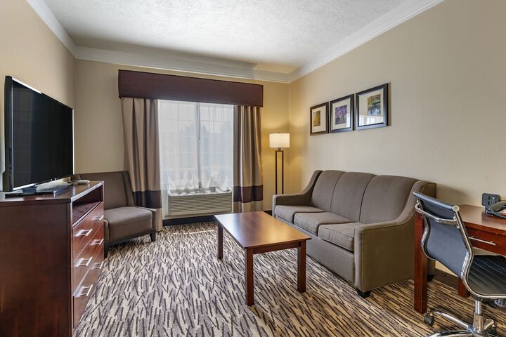 Room 37 of 52