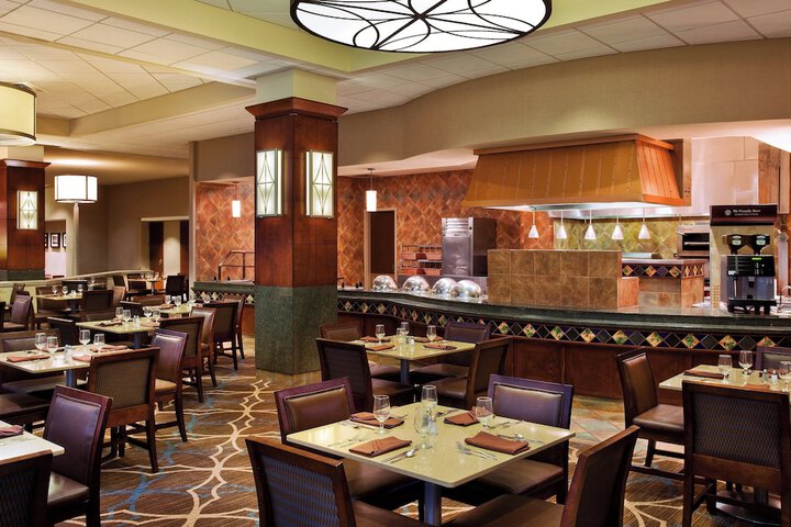 Sheraton Sioux Falls Hotel & Convention Center