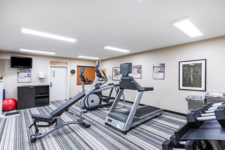 Candlewood Suites Hattiesburg by IHG