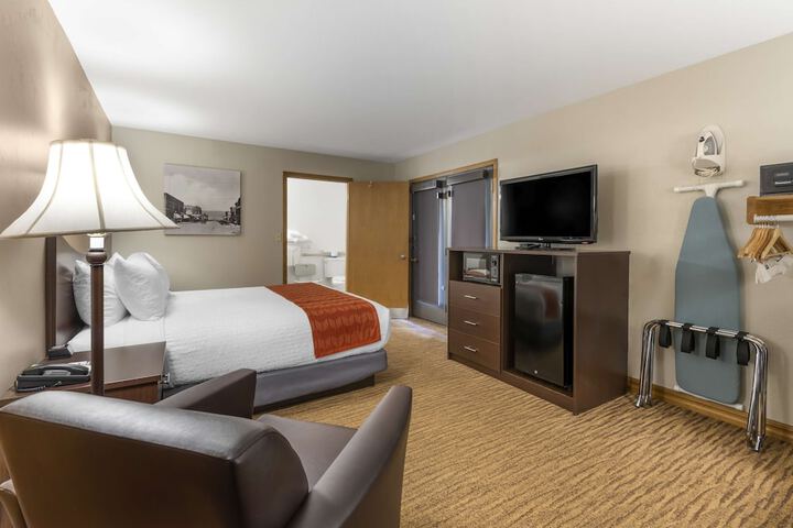 Room 12 of 42