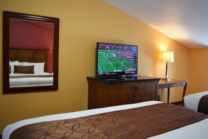 Room 35 of 65