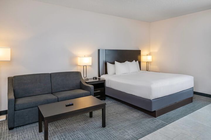 Park Inn by Radisson Edmonton Airport