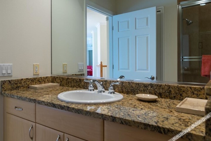 Harbor Landings Condo