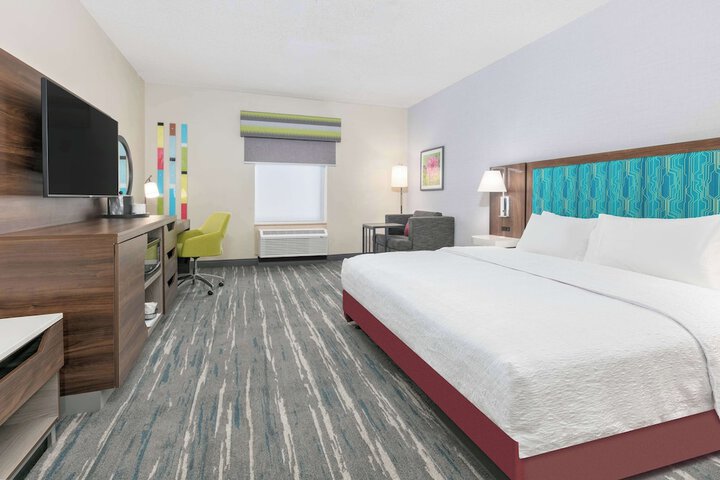 Room 14 of 30