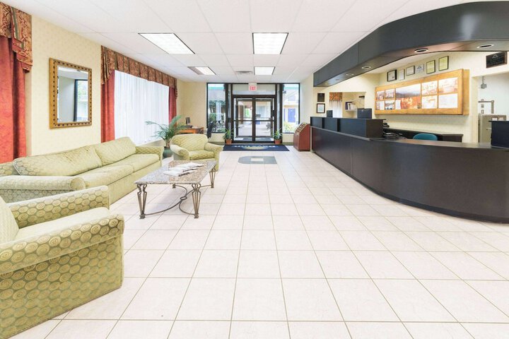 Hotel Interior 11 of 75